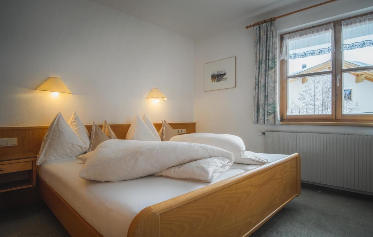 Pension Juliana Lech am Arlberg Exterior foto